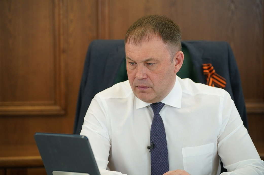 Бесплатный проезд, дорожные работы, благоустройство: Илья Середюк ответил на вопросы в соцсетях