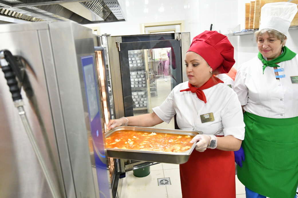 Илья Середюк: Кузбасс довел долю местных продуктов в закупках для социальных учреждений до 92%