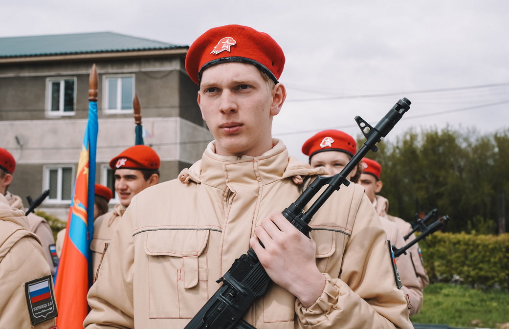 Илья Середюк: «Зарница 2.0» помогает юным кузбассовцам сформировать сильный и выносливый характер