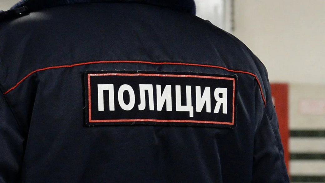 В Сочи задержали мужчину за надписи на купюрах о ВС РФ