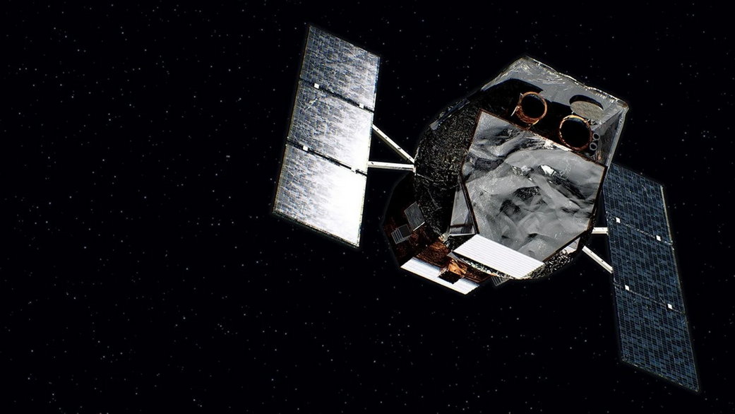 NASA запустит спутник-буксир для спасения орбиты обсерватории Swift