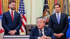 Политолог: почему Вэнс обходит Рубио в борьбе за роль преемника Трампа