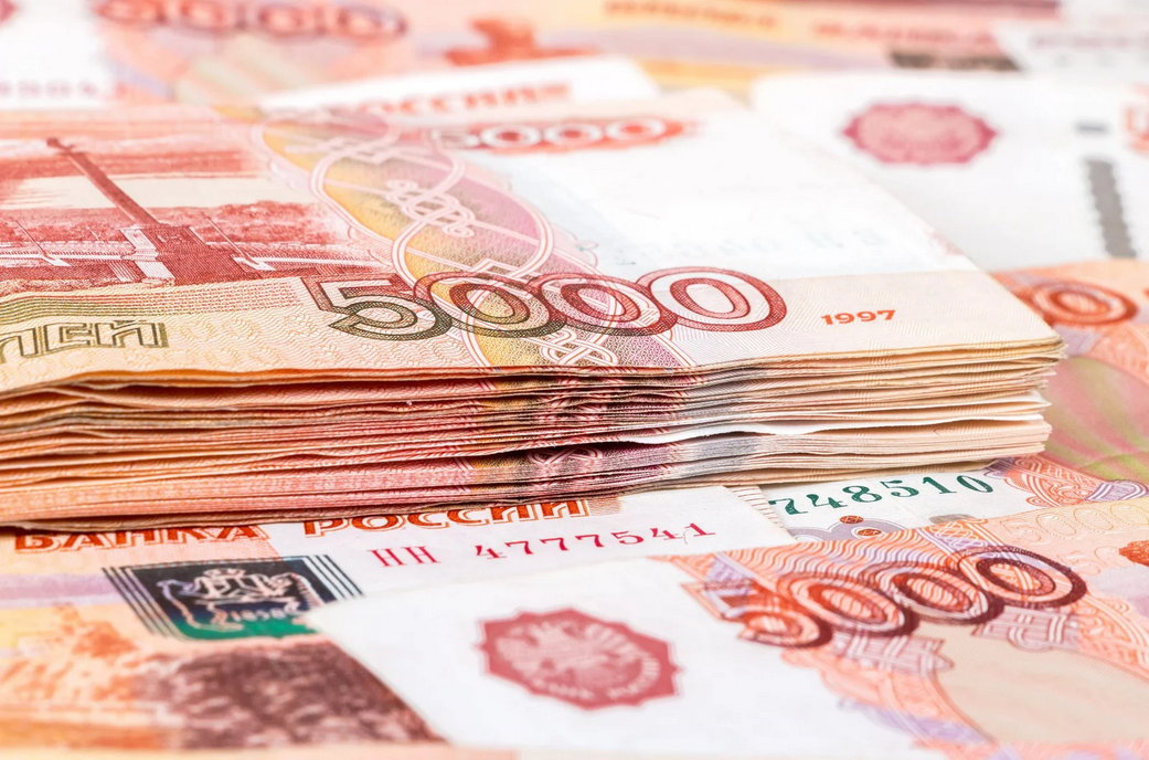 Крым продал активы украинских олигархов на 13,6 миллиарда рублей