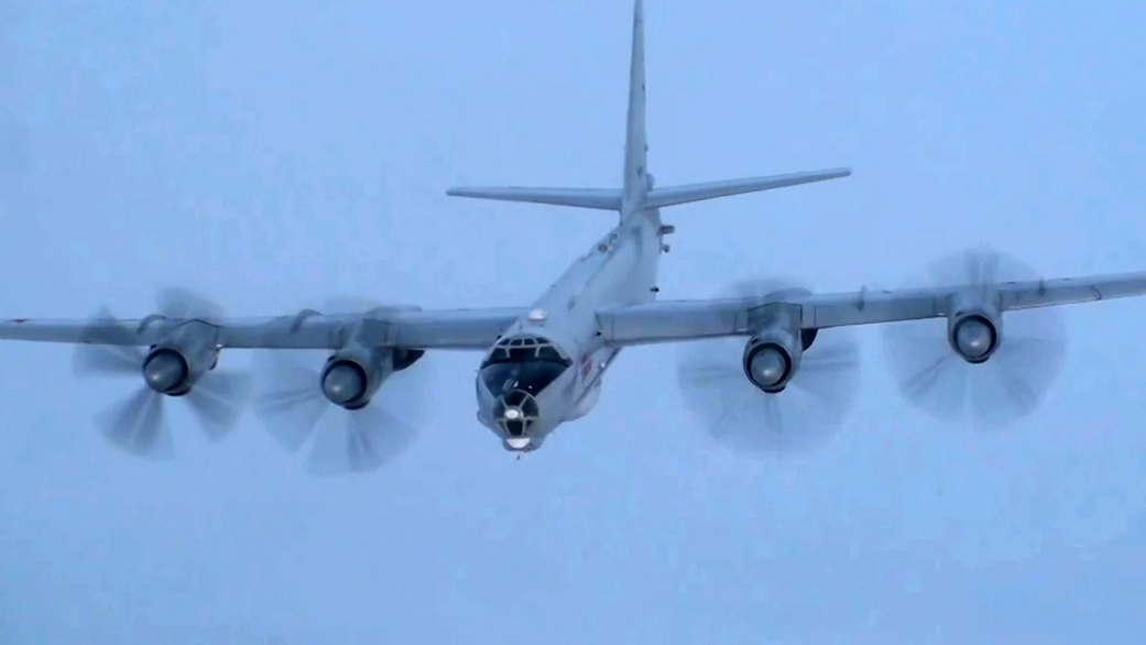 Ту-142 ТОФ «уничтожили» субмарину противника в районе Курил
