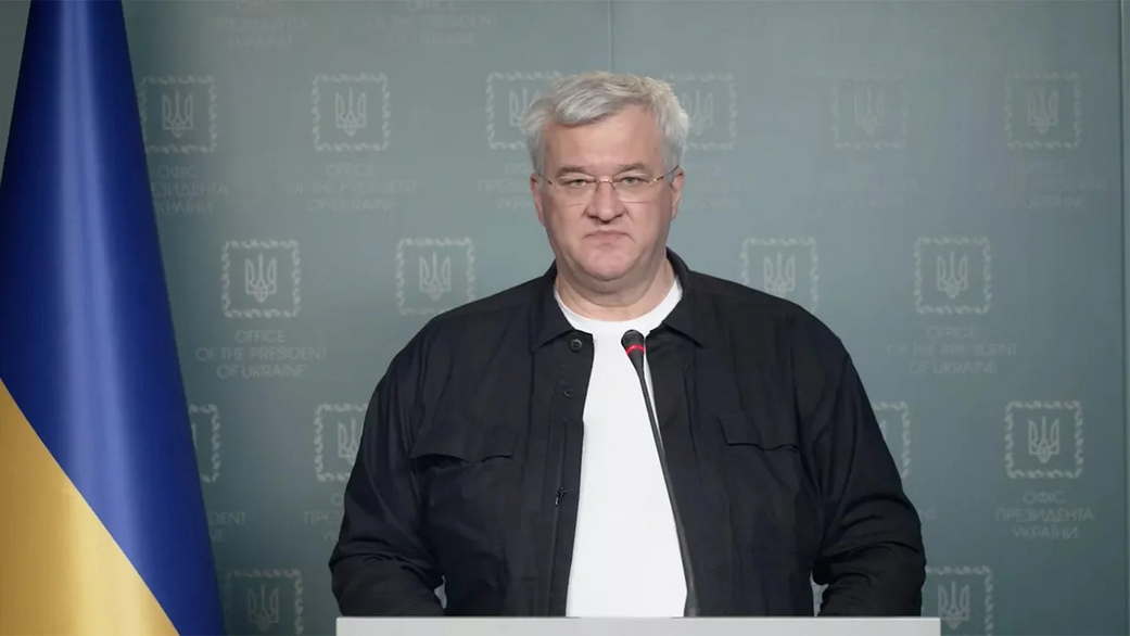 Глава МИД Украины дал интервью на русском языке