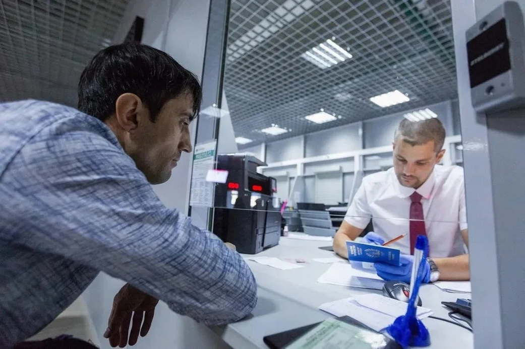Мигранты в России стали совершать преступления на 40% реже