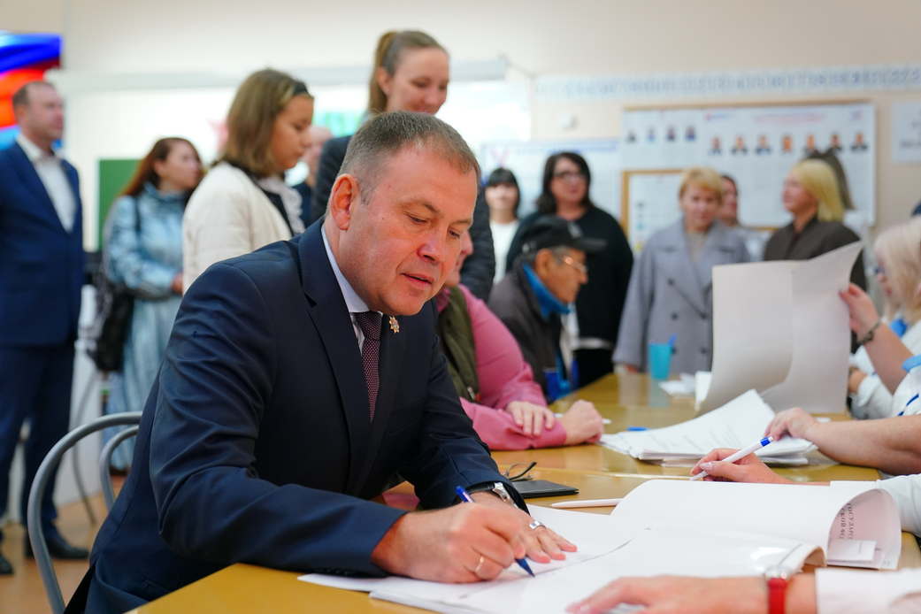 В Кузбассе стартовали выборы депутатов Государственной Думы В Кузбассе стартовали выборы депутатов Государственной Думы