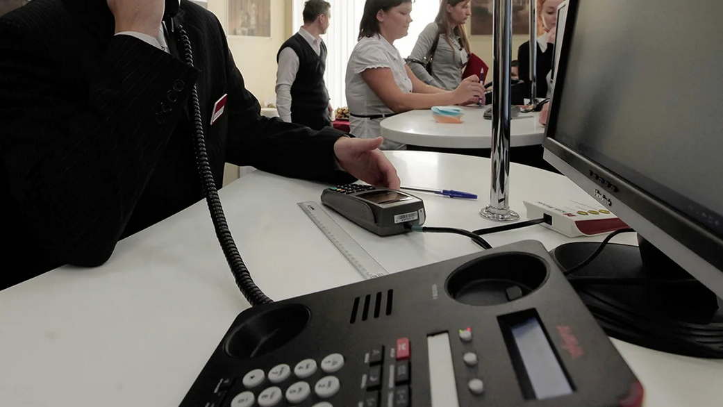Ссудят по поступкам: банки обяжут учитывать долги по ЖКХ и алиментам при выдаче кредитов
