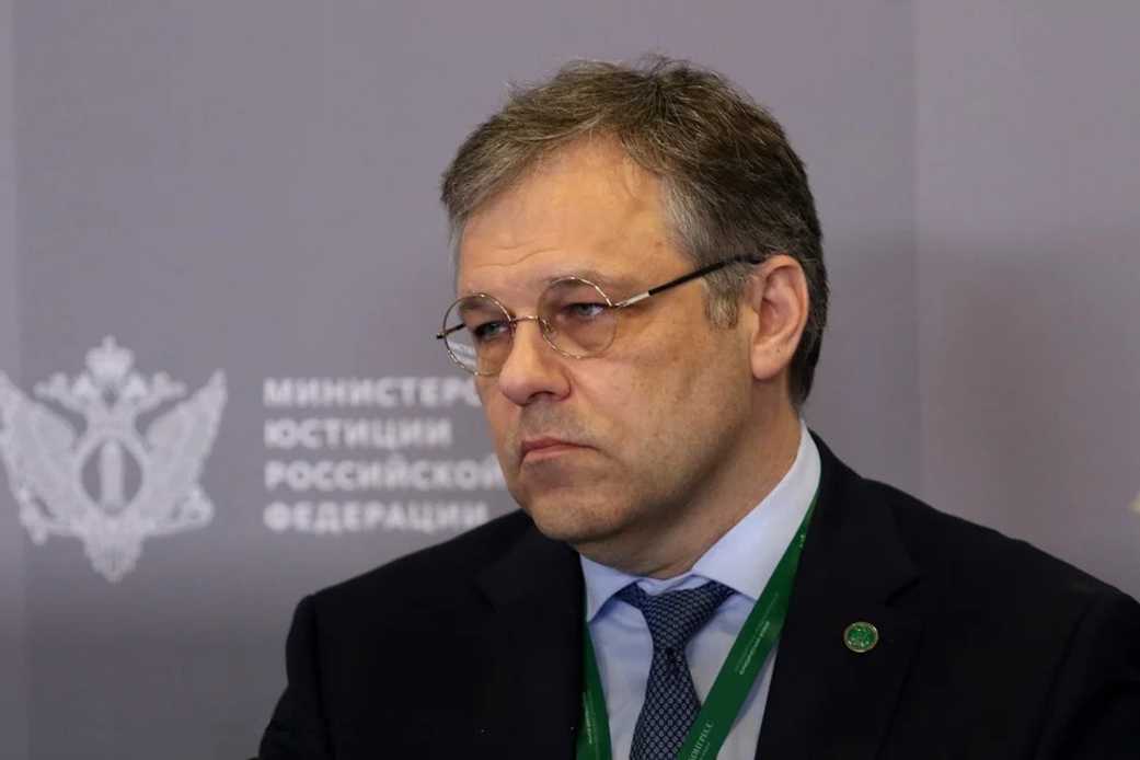 В МИД России оценили вероятность военного переворота на Украине