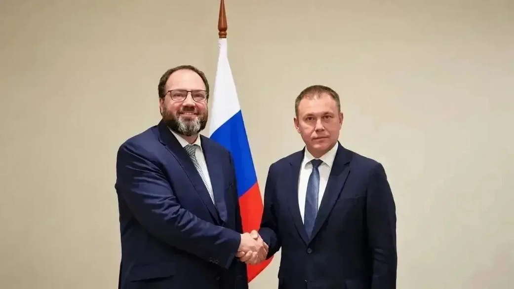 Илья Середюк и Максут Шадаев обсудили развитие инновационных цифровых проектов на территории Кузбасса