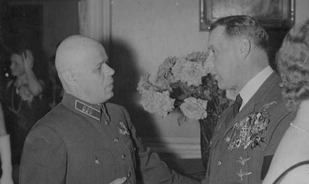 День рождения Павла Семеновича Рыбалко (1894–1948), Маршала бронетанковых войск, дважды Героя Советского Союза (4 ноября 1894г.)