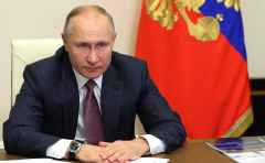 Путин заявил, что России нужно пройти между Сциллой и Харибдой