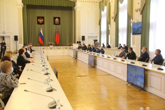 Сергей Цивилев поздравил работников сферы ЖКХ Кузбасса с профессиональным праздником