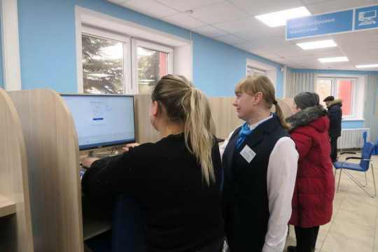 7,5 тыс. жителей КуZбасса при поддержке службы занятости нашли работу с начала 2023 года