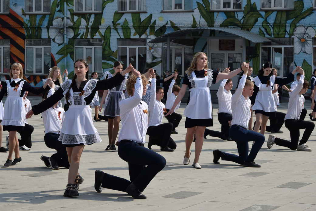 Губернатор КуZбасса Сергей Цивилев принял участие в праздничных мероприятиях в честь Дня Победы