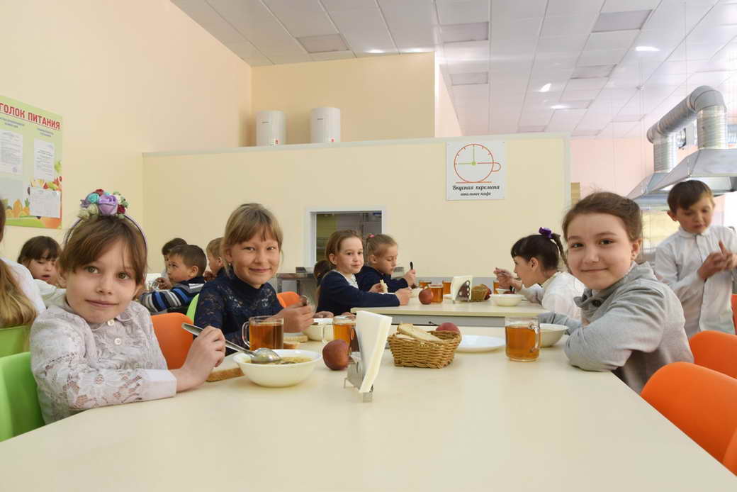 По поручению Сергея Цивилева в КуZбассе летом модернизируют 10 школьных столовых