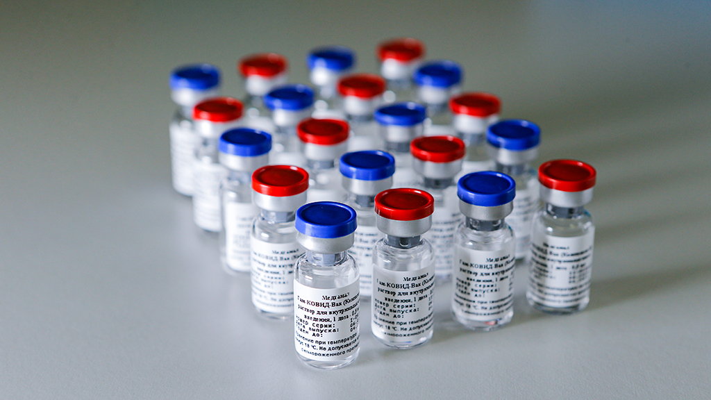 «Спутник V» вошел в топ-3 вакцин от COVID-19 по числу одобрений в мире