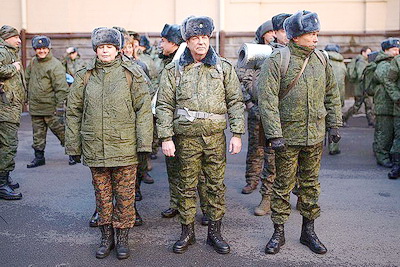 Путин издал указ о двухмесячных военных сборах запасников в 2018 году