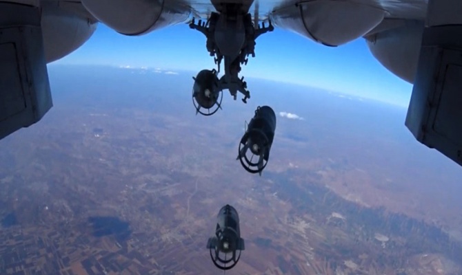 Минобороны: более 1,6 тыс. объектов ИГ уничтожила авиагруппа ВКС РФ в Сирии за месяц