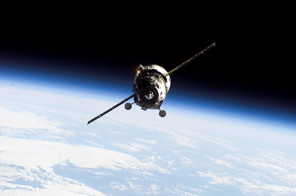 Российский космический корабль побил рекорд по длительности полета