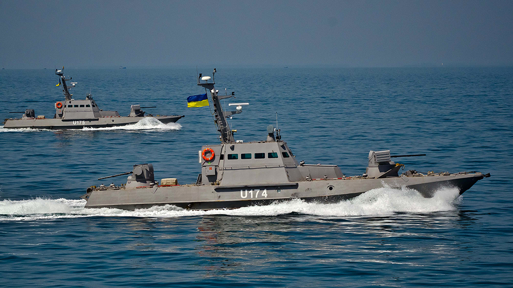 ВМС Украины начали учения в Черном море