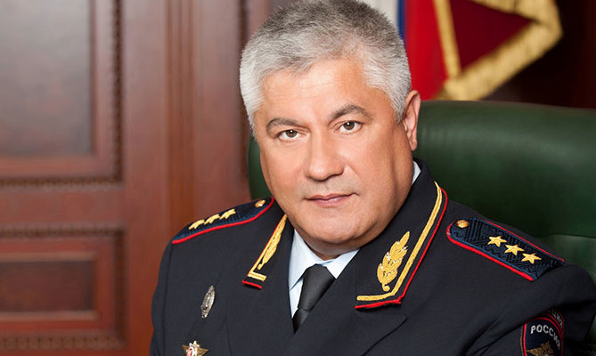 Глава МВД предложил ввести «скрытые» патрули на российских дорогах