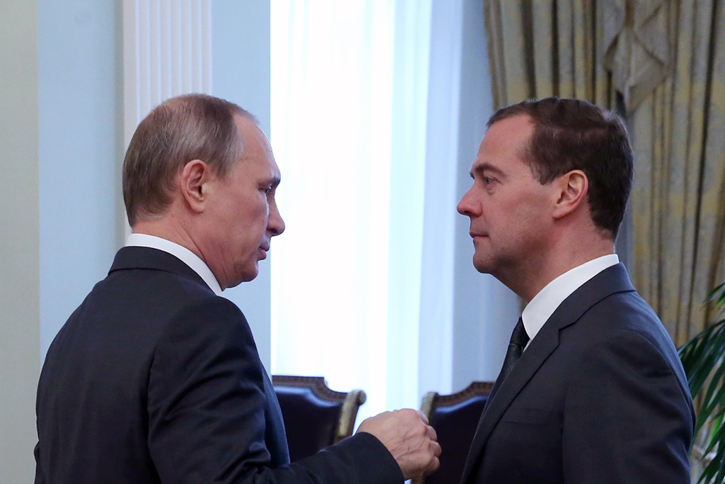 Медведев предложит Путину продлить контрсанкции еще на год