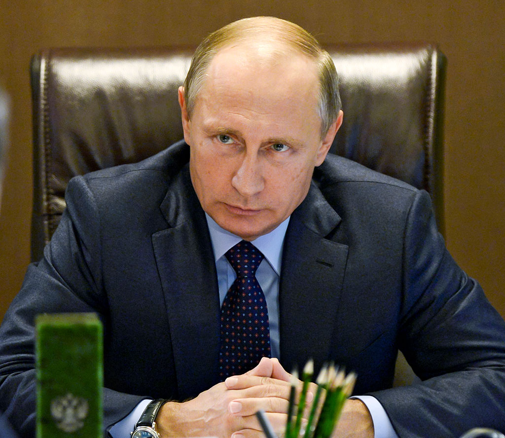 Путин снял с должностей восемь генералов в МВД, МЧС и ФСИН
