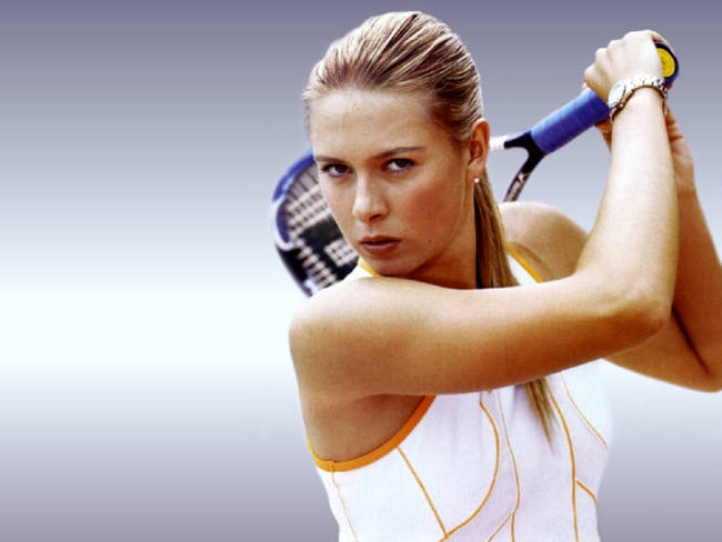 Мария Шарапова вышла в финал теннисного турнира в Брисбене