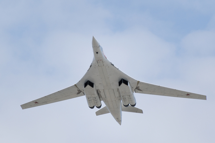 Два ракетоносца Ту-160 выполнили 10-часовой полет над Северным Ледовитым океаном