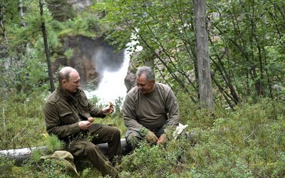 Песков рассказал о совместном отдыхе Путина, Шойгу и Бортникова на Енисее
