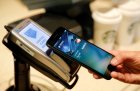 ЦБ обязал банки наладить оплату в магазинах по QR-кодам