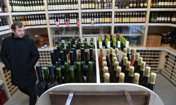 Ритейлеры боятся остановки продаж алкоголя под Новый год